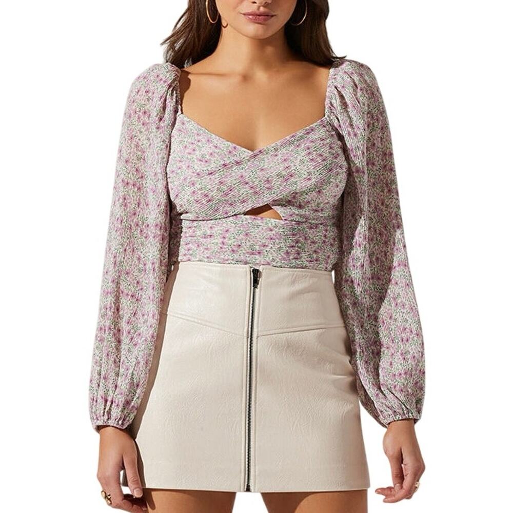 ASTR the Label Ditsy Floral Plissé Blouse | Puff Sleeve Cutout Top- Medium